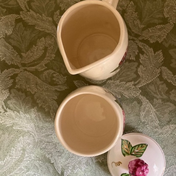 1950's Knotts Berry Farm Cream & Sugar Set - Picture 4 of 14